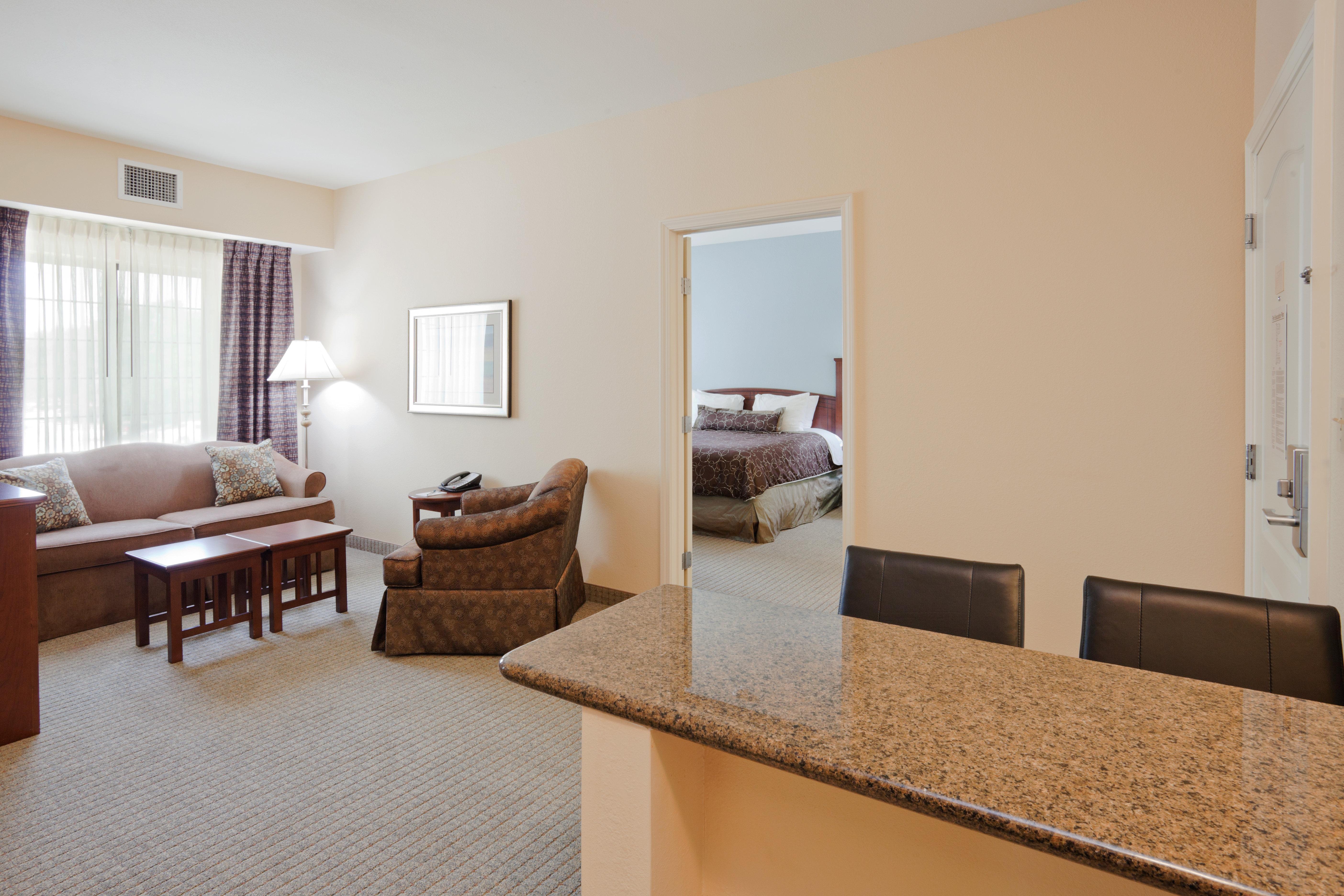 Staybridge Suites Lafayette-Airport By Ihg Екстер'єр фото
