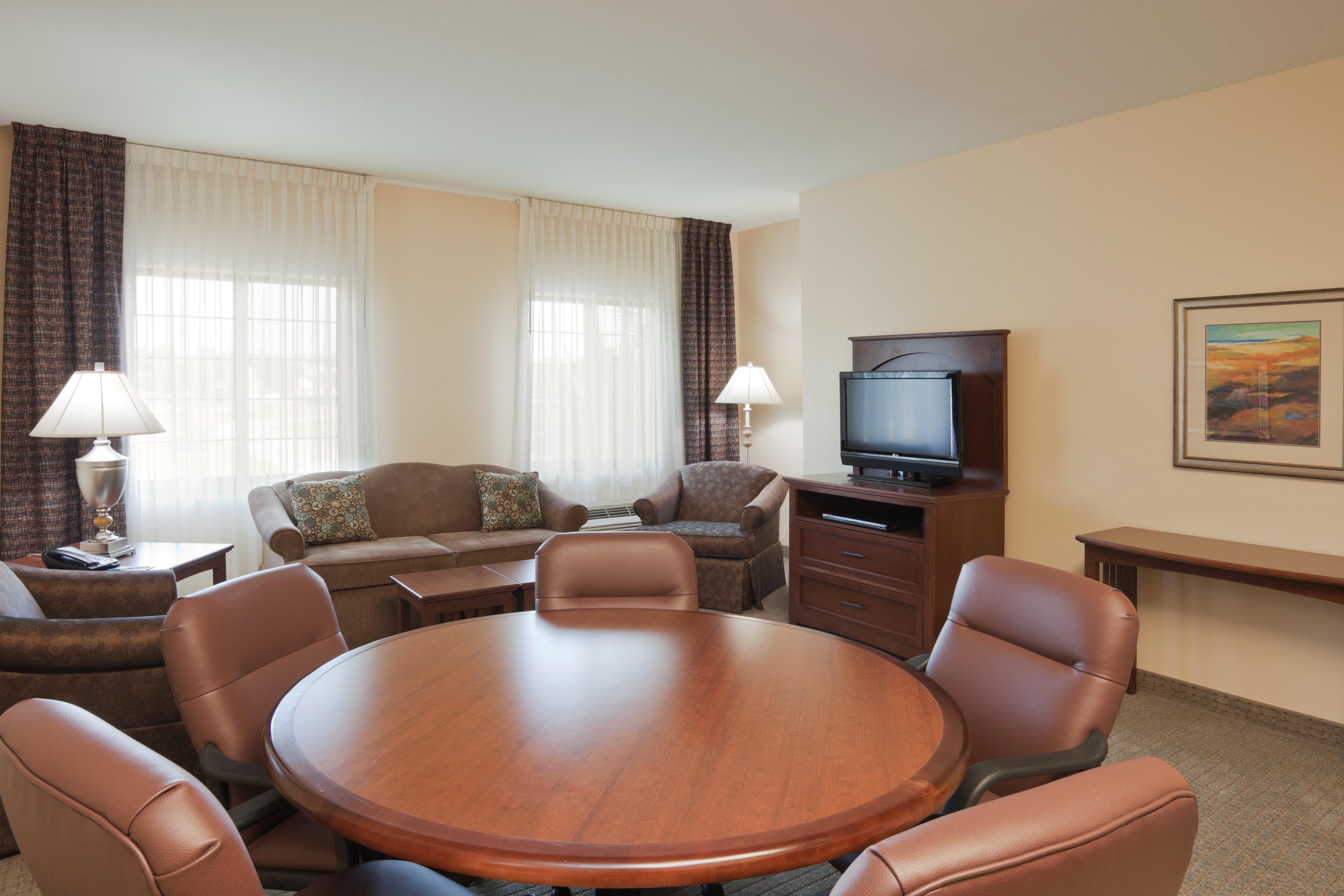 Staybridge Suites Lafayette-Airport By Ihg Екстер'єр фото