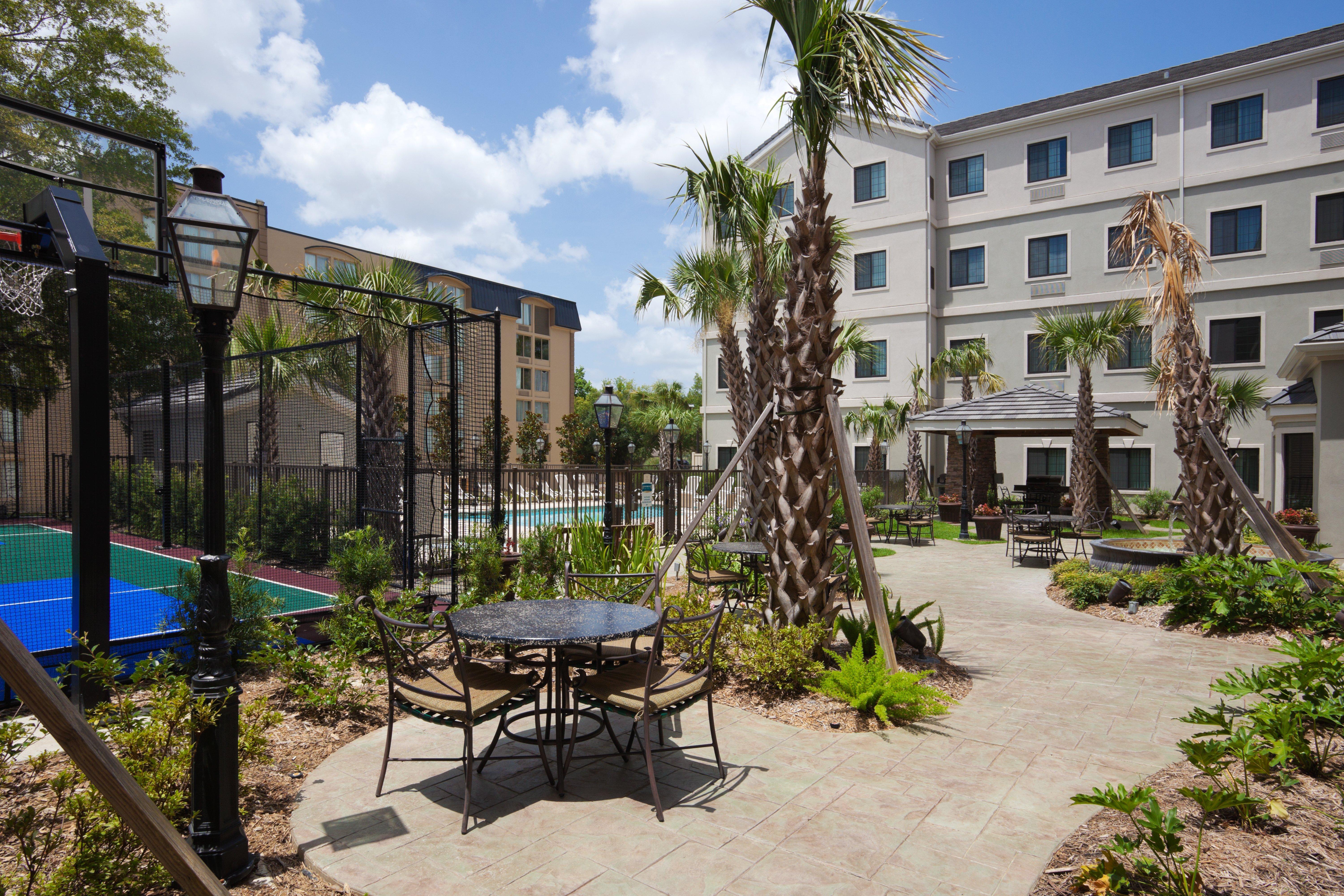 Staybridge Suites Lafayette-Airport By Ihg Екстер'єр фото