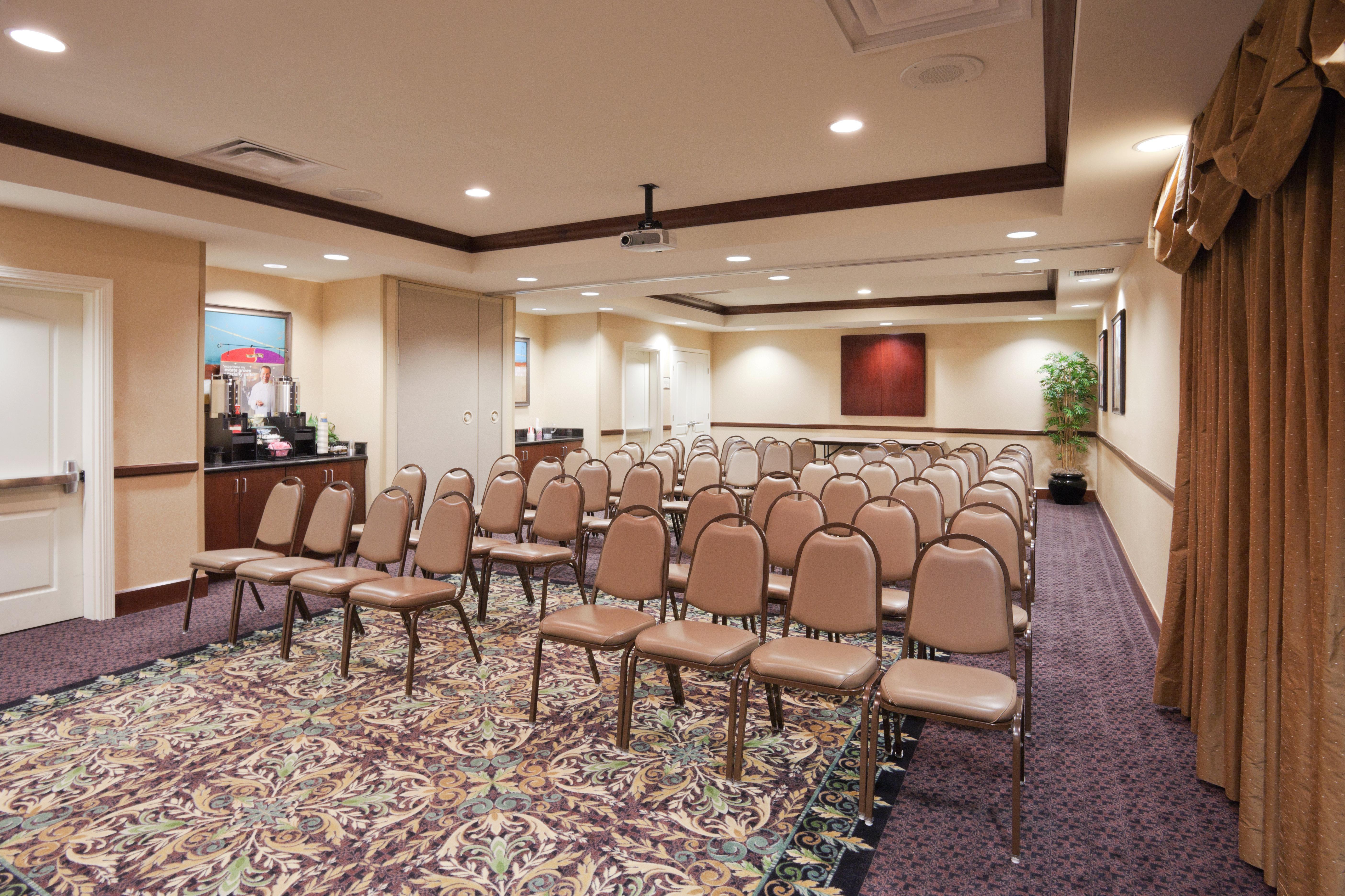 Staybridge Suites Lafayette-Airport By Ihg Екстер'єр фото